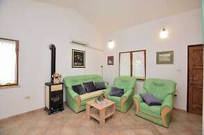 House Marlu