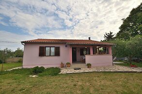 House Marlu