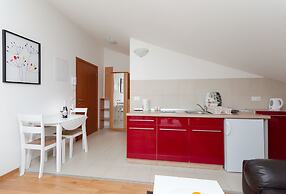 Apartment Goran