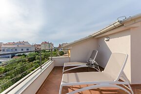Apartment Goran