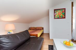 Apartment Goran