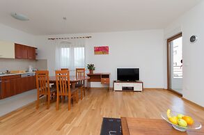 Apartment Goran
