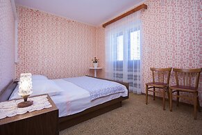 Apartments Frane