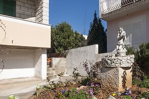 Apartments Frane