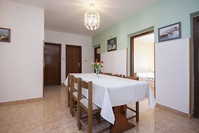 Apartments Frane