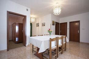 Apartments Frane
