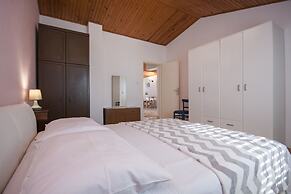 Apartments Frane