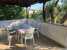 Apartments Ivo