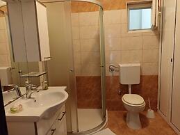 Apartments Ivo