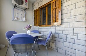 Apartments and Rooms LEA