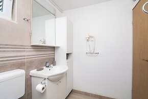 Apartments Hrvatic