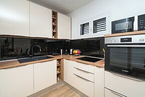 Apartments Hrvatic