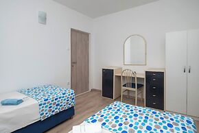 Apartments Hrvatic