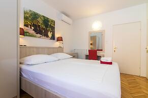 Apartments and Rooms Nada