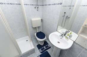 Apartments Davor