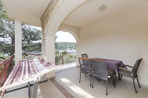 Apartments Davor