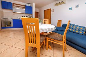 Apartments Ema