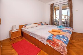 Apartments Ema