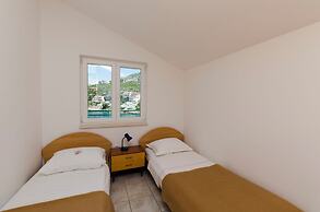 Apartments Ivica