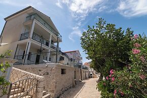 Apartments Ivica