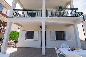 Apartments Ivica