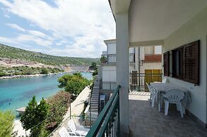 Apartments Ivica