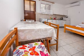 Apartments Ivica