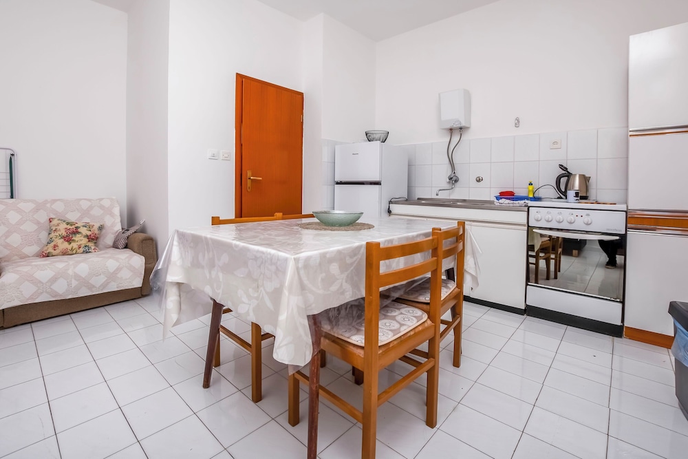 Apartments Ivica