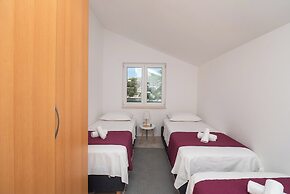 Apartments Ivica