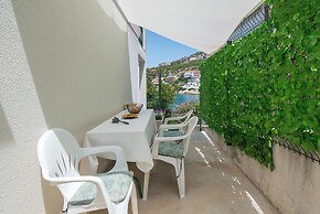 Apartments Ivica