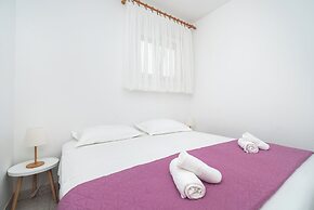 Apartments Ivica