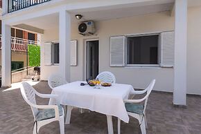 Apartments Ivica