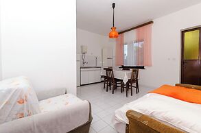 Apartments Ivica