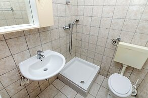 Apartments Ivica