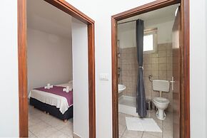 Apartments Ivica