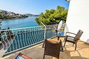 Apartments Kresimir