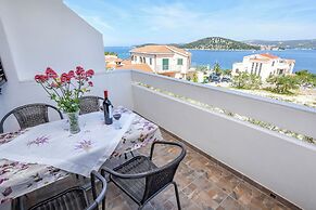 Apartments Mirta