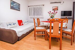 Apartments Mirta