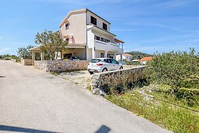 Apartments Mirta