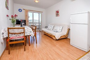 Apartments Mirta