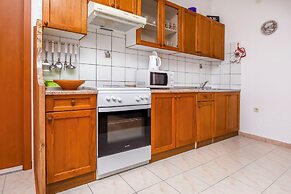 Apartments Mirta