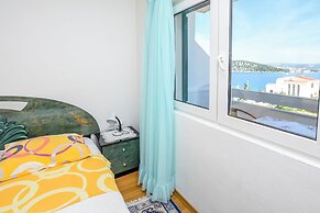Apartments Mirta