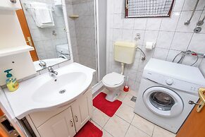 Apartments Mirta