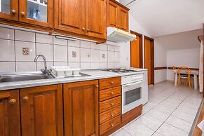 Apartments Zdravko