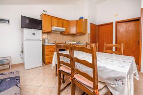 Apartments Zdravko