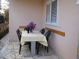 Apartments Zdravko