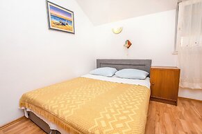 Apartments Zdravko