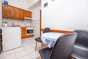 Apartments Zdravko