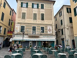 Castelletto With Mountain View