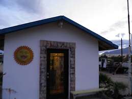 Seaside Hotel & Victor's RV Park